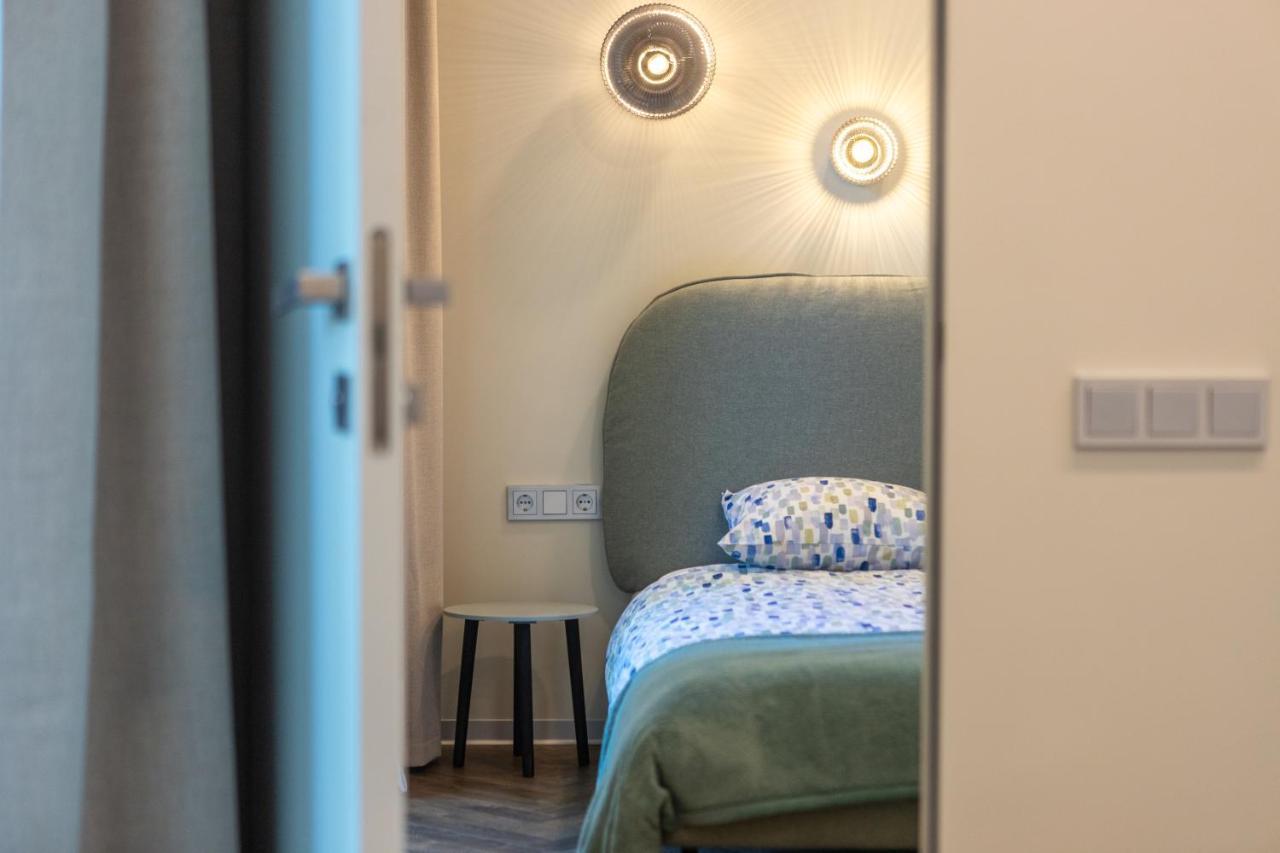 Green House Downtown Apartments With Private Free Parking And Bike Storage Klaipėda Exterior foto